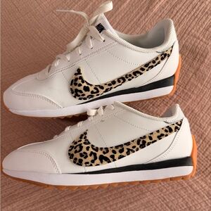 Nike Pacific Sneakers Cheetah Print